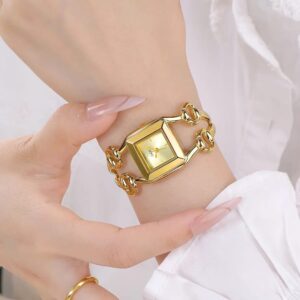 Luxury ladies stylish watch with free Necklace